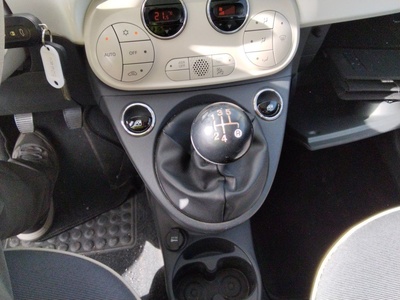 Fiat 500 1.2 8v Lounge 51 kW (69 CV) 12 Fiat 500 1.2 8v Lounge 51 kW (69 CV) 12