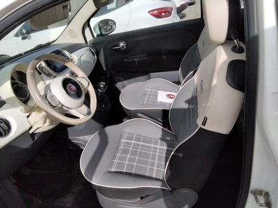 Fiat 500 1.2 8v Lounge 51 kW (69 CV) 10 Fiat 500 1.2 8v Lounge 51 kW (69 CV) 10