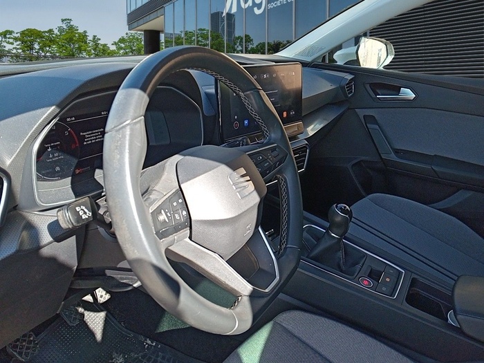 SEAT León 2.0 TDI S&S Style Go 85 kW (115 CV) Vehículo usado en Madrid SEAT León 2.0 TDI S&S Style Go 85 kW (115 CV) Vehículo usado en Madrid