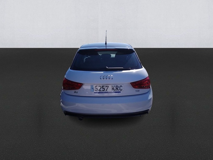 Audi A1 Sportback Adrenalin 1.4 TDI 66 kW (90 CV) Vehículo usado en Madrid Audi A1 Sportback Adrenalin 1.4 TDI 66 kW (90 CV) Vehículo usado en Madrid
