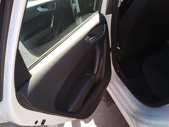 Audi A1 Sportback Adrenalin 1.4 TDI 66 kW (90 CV) Vehículo usado en Madrid Audi A1 Sportback Adrenalin 1.4 TDI 66 kW (90 CV) Vehículo usado en Madrid