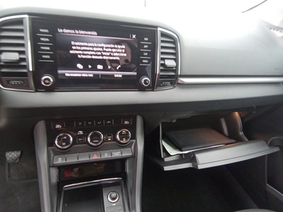 Skoda Karoq 1.0 TSI Ambition 81 kW (110 CV) 12 Skoda Karoq 1.0 TSI Ambition 81 kW (110 CV) 12