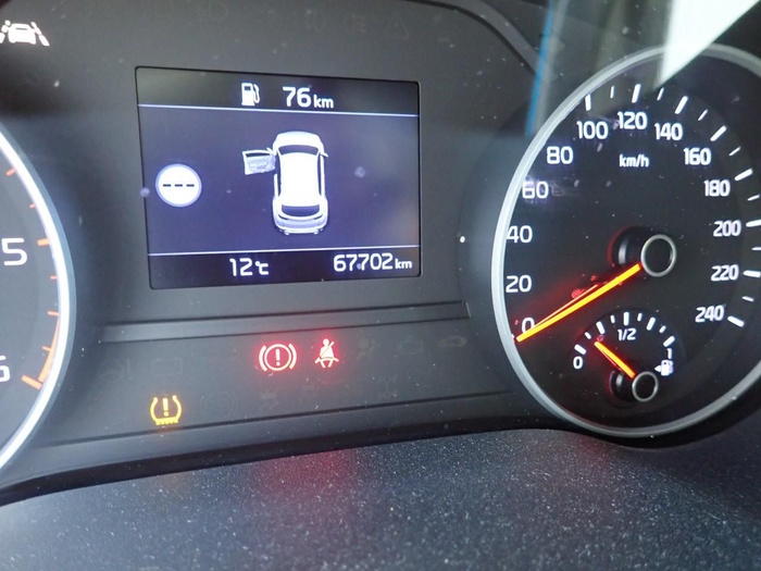 Kia Sportage 1.6 MHEV Black Edition 100 kW (136 CV) Vehículo usado en Madrid Kia Sportage 1.6 MHEV Black Edition 100 kW (136 CV) Vehículo usado en Madrid