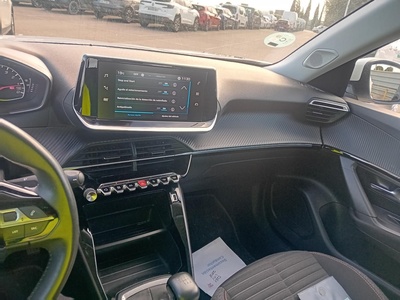 Peugeot 2008 BlueHDi 110 S&S Active Pack 81 kW (110 CV) 8 Peugeot 2008 BlueHDi 110 S&S Active Pack 81 kW (110 CV) 8