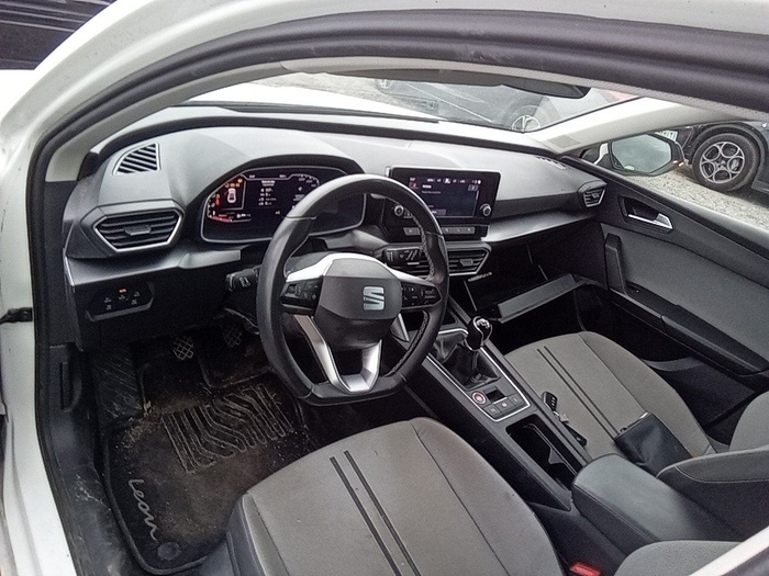 SEAT León 2.0 TDI S&S Style Go 85 kW (115 CV) Vehículo usado en Madrid SEAT León 2.0 TDI S&S Style Go 85 kW (115 CV) Vehículo usado en Madrid