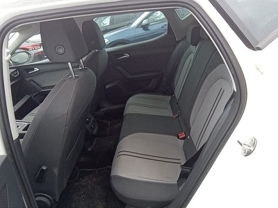 SEAT León 2.0 TDI S&S Style Go 85 kW (115 CV) 9 SEAT León 2.0 TDI S&S Style Go 85 kW (115 CV) 9