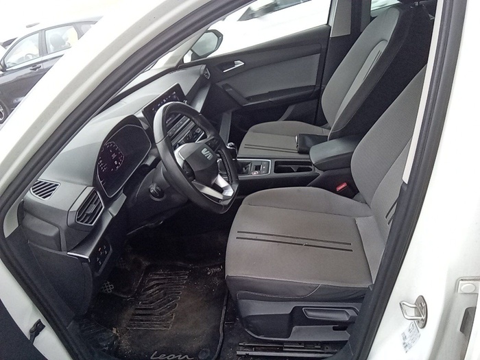 SEAT León 2.0 TDI S&S Style Go 85 kW (115 CV) Vehículo usado en Madrid SEAT León 2.0 TDI S&S Style Go 85 kW (115 CV) Vehículo usado en Madrid