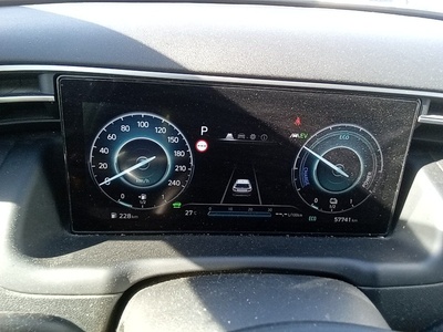 Hyundai Tucson 1.6 TGDI HEV Maxx Auto 169 kW (230 CV) 8 Hyundai Tucson 1.6 TGDI HEV Maxx Auto 169 kW (230 CV) 8