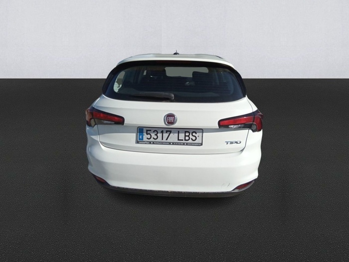 Fiat Tipo 1.6 Multijet Business 88 kW (120 CV) Vehículo usado en Madrid Fiat Tipo 1.6 Multijet Business 88 kW (120 CV) Vehículo usado en Madrid