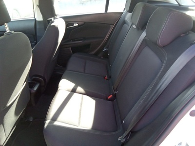 Fiat Tipo 1.6 Multijet Business 88 kW (120 CV) 9 Fiat Tipo 1.6 Multijet Business 88 kW (120 CV) 9