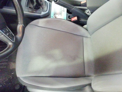 SEAT Arona 1.0 TSI Style Go Eco 81 kW (110 CV) 15 SEAT Arona 1.0 TSI Style Go Eco 81 kW (110 CV) 15