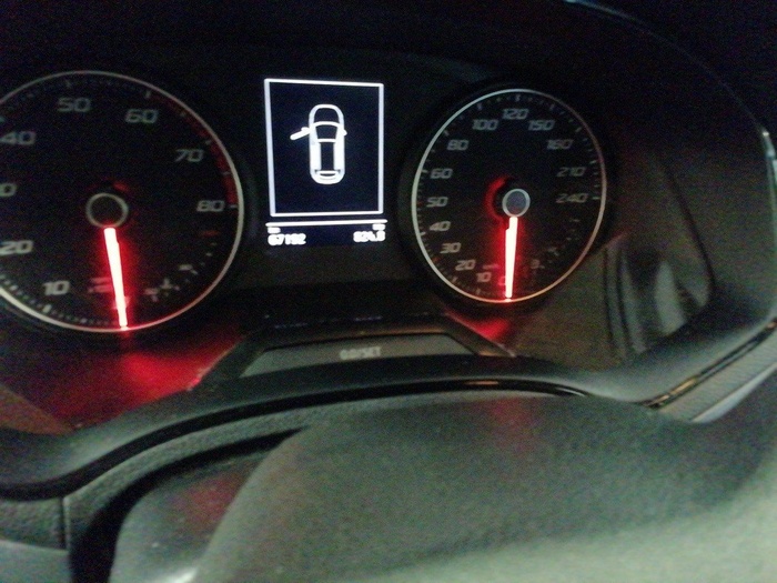 SEAT Arona 1.0 TSI Style Go Eco 81 kW (110 CV) Vehículo usado en Madrid SEAT Arona 1.0 TSI Style Go Eco 81 kW (110 CV) Vehículo usado en Madrid