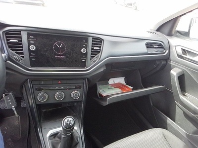 Volkswagen T-Roc Edition 2.0 TDI 85 kW (115 CV) 12 Volkswagen T-Roc Edition 2.0 TDI 85 kW (115 CV) 12