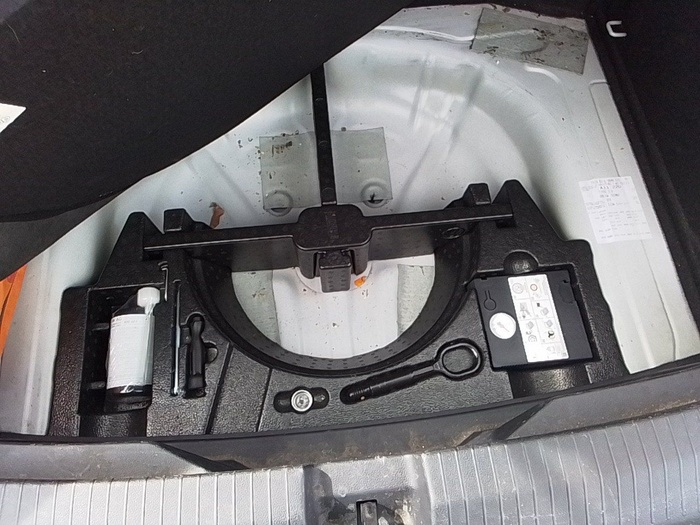 Volkswagen T-Roc Edition 2.0 TDI 85 kW (115 CV) Vehículo usado en Madrid Volkswagen T-Roc Edition 2.0 TDI 85 kW (115 CV) Vehículo usado en Madrid