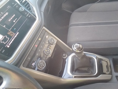 Volkswagen T-Roc Advance 2.0 TDI 85 kW (115 CV) 10 Volkswagen T-Roc Advance 2.0 TDI 85 kW (115 CV) 10