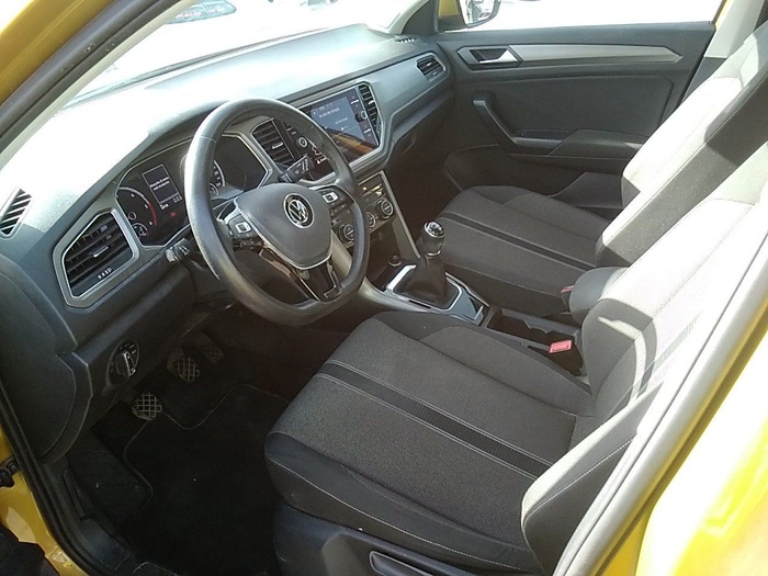 Volkswagen T-Roc Advance 2.0 TDI 85 kW (115 CV) Vehículo usado en Madrid Volkswagen T-Roc Advance 2.0 TDI 85 kW (115 CV) Vehículo usado en Madrid