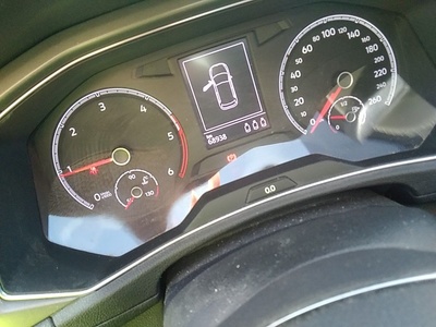 Volkswagen T-Roc Advance 2.0 TDI 85 kW (115 CV) 8 Volkswagen T-Roc Advance 2.0 TDI 85 kW (115 CV) 8