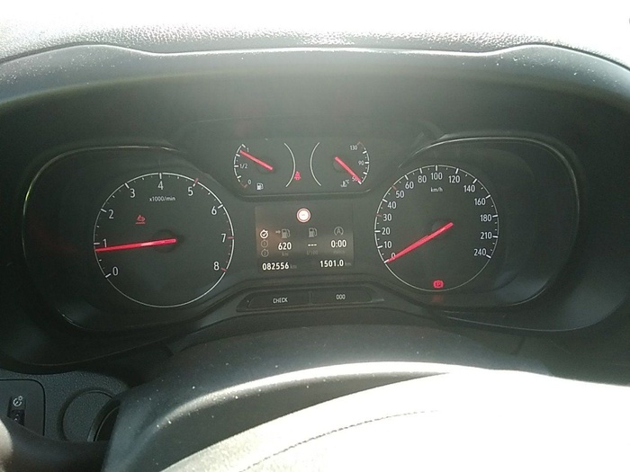 Opel Combo Life 1.5 TD S&S Expression L 75 kW (102 CV) Vehículo usado en Madrid Opel Combo Life 1.5 TD S&S Expression L 75 kW (102 CV) Vehículo usado en Madrid