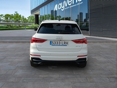 Audi Q3 Black line 35 TDI 110 kW (150 CV) S tronic 12 Audi Q3 Black line 35 TDI 110 kW (150 CV) S tronic 12
