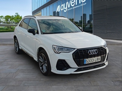 Audi Q3 Black line 35 TDI 110 kW (150 CV) S tronic 3 Audi Q3 Black line 35 TDI 110 kW (150 CV) S tronic 3