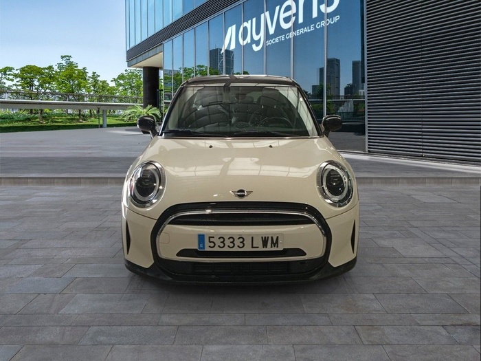 MINI MINI Cooper 5 Puertas 100 kW (136 CV) Vehículo usado en Madrid MINI MINI Cooper 5 Puertas 100 kW (136 CV) Vehículo usado en Madrid