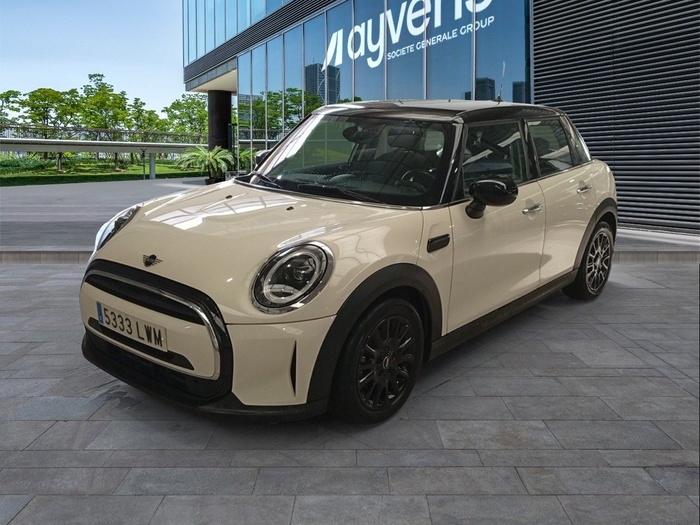 MINI MINI Cooper 5 Puertas 100 kW (136 CV) Vehículo usado en Madrid MINI MINI Cooper 5 Puertas 100 kW (136 CV) Vehículo usado en Madrid