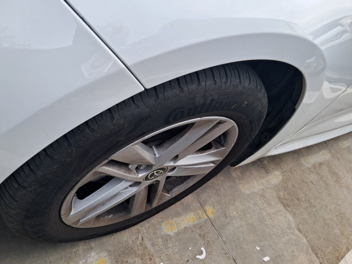 Toyota Corolla 1.8 125 Híbrido Active Tech E-CVT 90 kW (122 CV) Vehículo usado en Madrid Toyota Corolla 1.8 125 Híbrido Active Tech E-CVT 90 kW (122 CV) Vehículo usado en Madrid