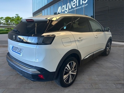 Peugeot 3008 BlueHDi 130 S&S Allure Pack EAT8 96 kW (130 CV) 4 Peugeot 3008 BlueHDi 130 S&S Allure Pack EAT8 96 kW (130 CV) 4