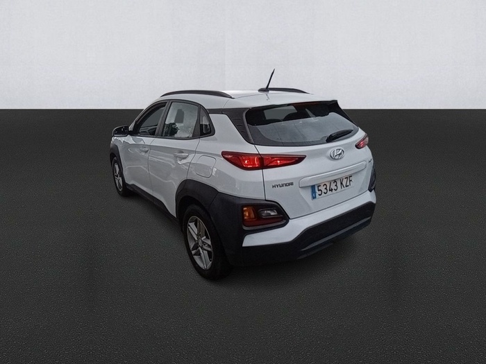 Hyundai Kona 1.0 TGDI Klass 4x2 88 kW (120 CV) Vehículo usado en Madrid Hyundai Kona 1.0 TGDI Klass 4x2 88 kW (120 CV) Vehículo usado en Madrid