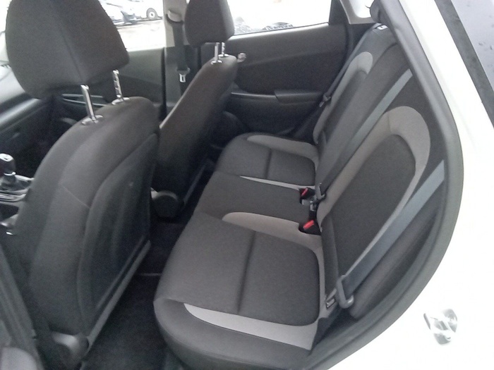 Hyundai Kona 1.0 TGDI Klass 4x2 88 kW (120 CV) Vehículo usado en Madrid Hyundai Kona 1.0 TGDI Klass 4x2 88 kW (120 CV) Vehículo usado en Madrid