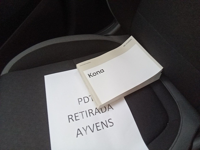 Hyundai Kona 1.0 TGDI Klass 4x2 88 kW (120 CV) Vehículo usado en Madrid Hyundai Kona 1.0 TGDI Klass 4x2 88 kW (120 CV) Vehículo usado en Madrid