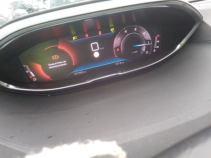 Peugeot 3008 BlueHDi 130 S&S Active Pack 96 kW (130 CV) Vehículo usado en Madrid Peugeot 3008 BlueHDi 130 S&S Active Pack 96 kW (130 CV) Vehículo usado en Madrid