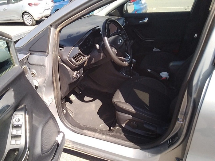 Ford Puma 1.5 Ecoblue Titanium 88 kW (120 CV) Vehículo usado en Madrid Ford Puma 1.5 Ecoblue Titanium 88 kW (120 CV) Vehículo usado en Madrid