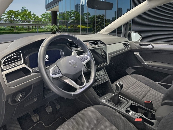 Volkswagen Touran Advance 2.0 TDI 90 kW (122 CV) Vehículo usado en Madrid Volkswagen Touran Advance 2.0 TDI 90 kW (122 CV) Vehículo usado en Madrid