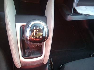 Nissan Micra IG-T 100 Acenta 74 kW (100 CV) 13 Nissan Micra IG-T 100 Acenta 74 kW (100 CV) 13