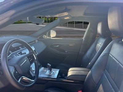 Land Rover Range Rover Evoque P300e PHEV SE 4WD Auto 227 kW (309 CV) 7 Land Rover Range Rover Evoque P300e PHEV SE 4WD Auto 227 kW (309 CV) 7