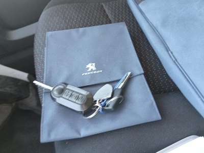 Peugeot Boxer Furgon BlueHDi 140 S&S Pack 335 L3 H2 103 kW (140 CV) 9 Peugeot Boxer Furgon BlueHDi 140 S&S Pack 335 L3 H2 103 kW (140 CV) 9