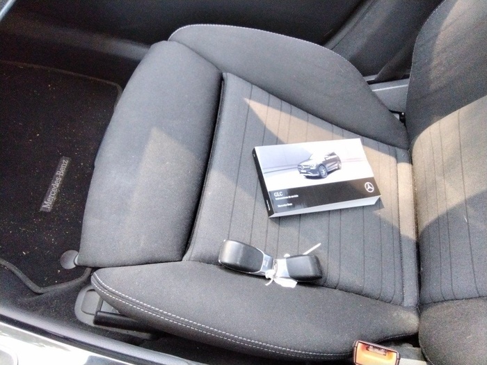 Mercedes-Benz GLC 300 de 4Matic 225 kW (306 CV) Vehículo usado en Madrid Mercedes-Benz GLC 300 de 4Matic 225 kW (306 CV) Vehículo usado en Madrid