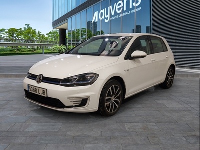 Volkswagen e-Golf ePower 100 kW (136 CV) 1 Volkswagen e-Golf ePower 100 kW (136 CV) 1