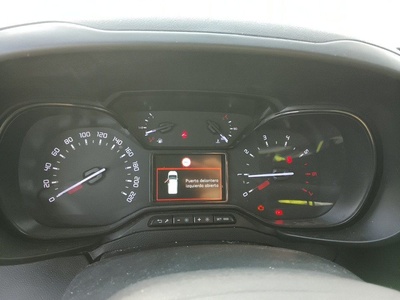 Citroen Berlingo BlueHDi 100 S&S Talla M Feel 75 kW (102 CV) 14 Citroen Berlingo BlueHDi 100 S&S Talla M Feel 75 kW (102 CV) 14