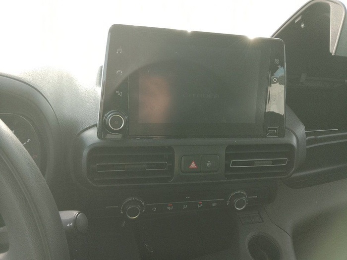 Citroen Berlingo BlueHDi 100 S&S Talla M Feel 75 kW (102 CV) Vehículo usado en Madrid Citroen Berlingo BlueHDi 100 S&S Talla M Feel 75 kW (102 CV) Vehículo usado en Madrid