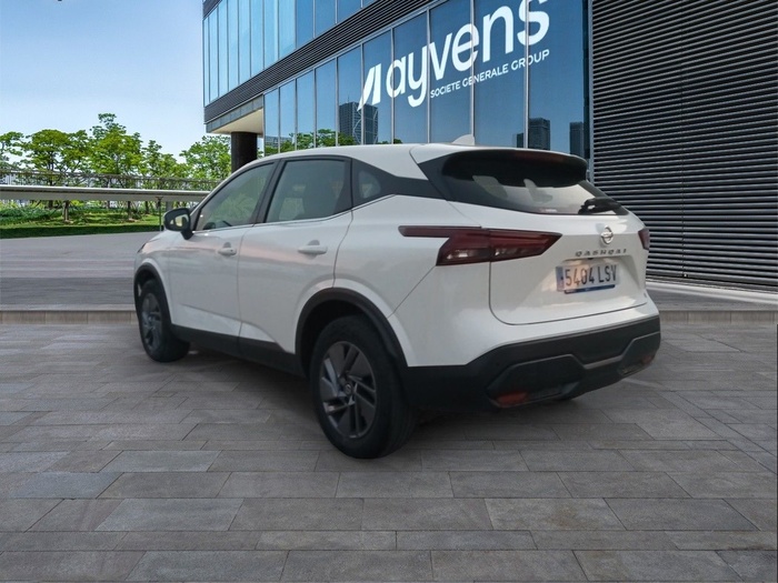 Nissan Qashqai DIG-T 140 mHEV Acenta 4x2 103 kW (140 CV) Vehículo usado en Madrid Nissan Qashqai DIG-T 140 mHEV Acenta 4x2 103 kW (140 CV) Vehículo usado en Madrid