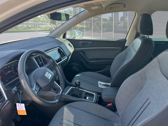 SEAT Ateca 1.0 TSI S&S Style Go 81 kW (110 CV) Vehículo usado en Madrid SEAT Ateca 1.0 TSI S&S Style Go 81 kW (110 CV) Vehículo usado en Madrid