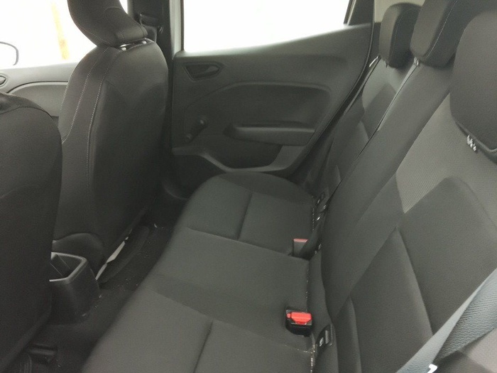 Renault Clio Business TCe 74 kW (100 CV) GLP Vehículo usado en Madrid Renault Clio Business TCe 74 kW (100 CV) GLP Vehículo usado en Madrid