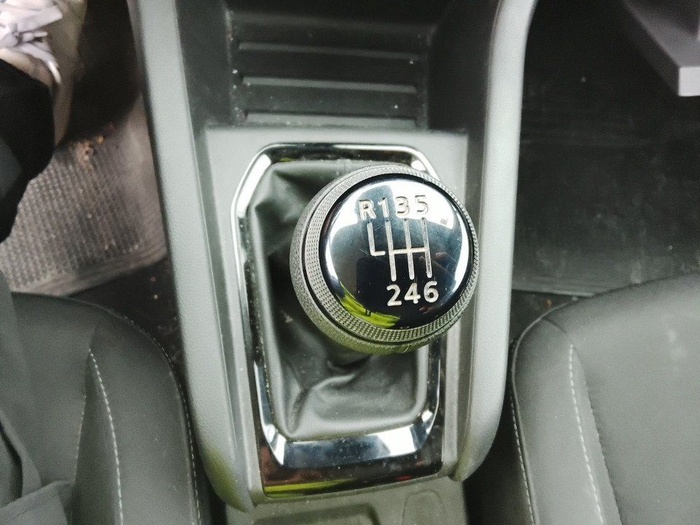 Renault Clio Business TCe 74 kW (100 CV) GLP Vehículo usado en Madrid Renault Clio Business TCe 74 kW (100 CV) GLP Vehículo usado en Madrid