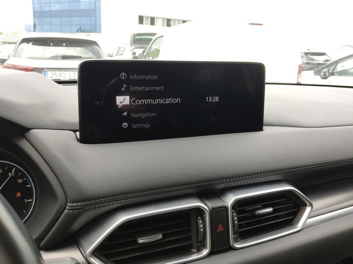 Mazda CX-5 2.0 GE Homura 121 kW (165 CV) Vehículo usado en Madrid Mazda CX-5 2.0 GE Homura 121 kW (165 CV) Vehículo usado en Madrid