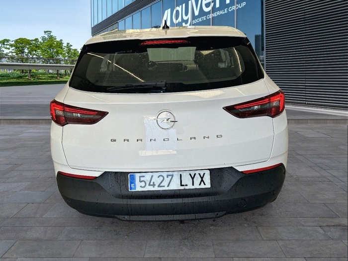 Opel Grandland X 1.5 CDTi Business Edition Auto 96 kW (130 CV) Vehículo usado en Madrid Opel Grandland X 1.5 CDTi Business Edition Auto 96 kW (130 CV) Vehículo usado en Madrid