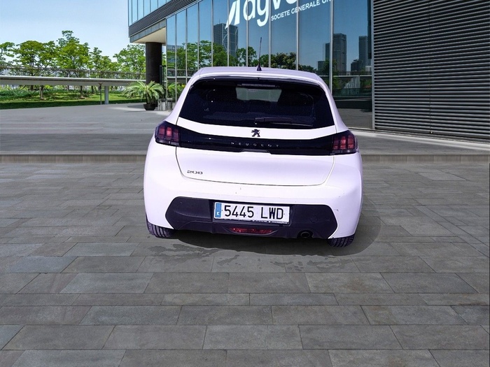 Peugeot 208 BlueHDi 100 Active 75 kW (100 CV) Vehículo usado en Madrid Peugeot 208 BlueHDi 100 Active 75 kW (100 CV) Vehículo usado en Madrid