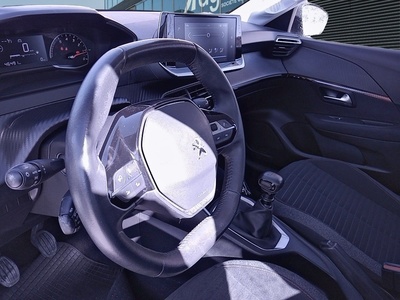 Peugeot 208 BlueHDi 100 Active 75 kW (100 CV) 7 Peugeot 208 BlueHDi 100 Active 75 kW (100 CV) 7