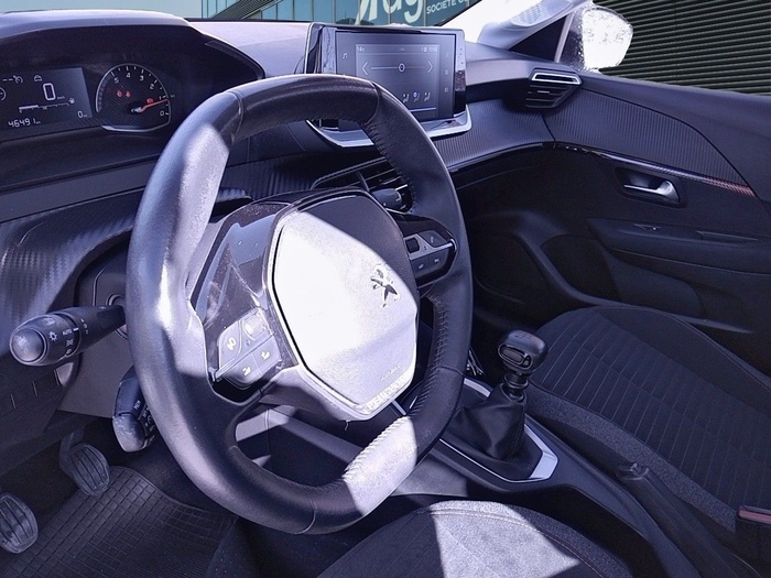 Peugeot 208 BlueHDi 100 Active 75 kW (100 CV) Vehículo usado en Madrid Peugeot 208 BlueHDi 100 Active 75 kW (100 CV) Vehículo usado en Madrid